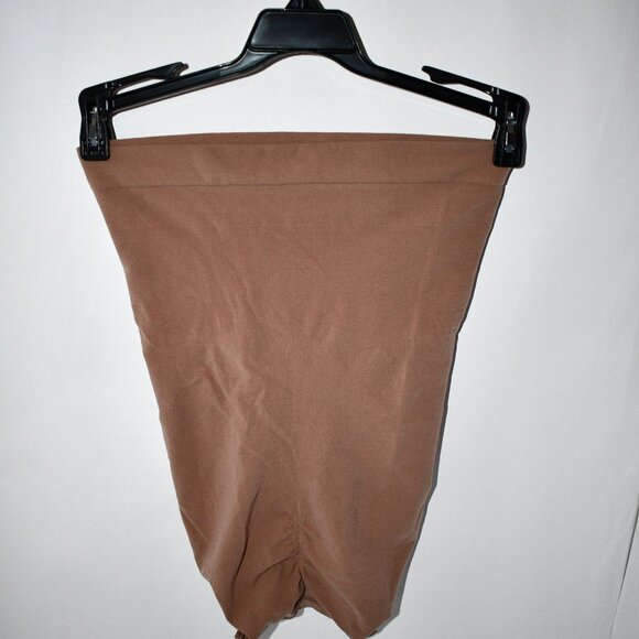 SPANX Higher Power Panties in Cafe Size: 1X #2746 NW OUT T Details: Shell: - Picture 2 of 3